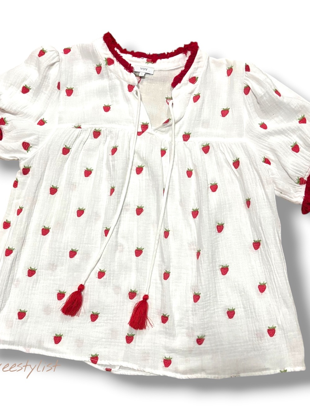 VOY Strawberry Embroidered Gauze Top Ivory Red Tassel Large - Picture 2 of 11